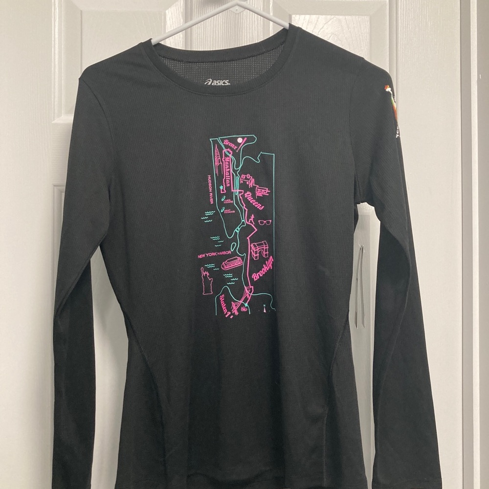 NYC marathon ASICS long sleeve women’s shirt size small